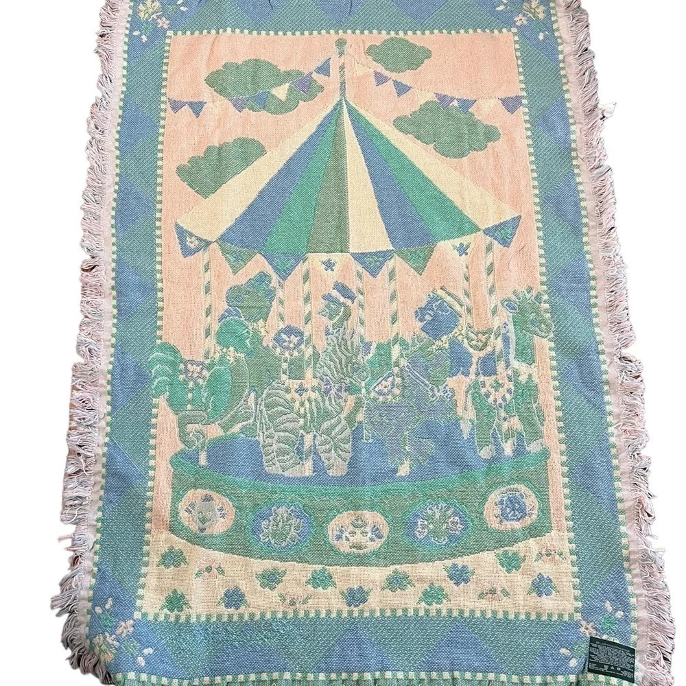 Vintage Crown Crafts Goodwin Weavers Pastel Fringe Trim Carousel Blanket Animals